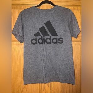 Adidas Tshirt